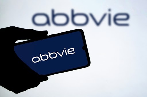 【美股研究報告】AbbVie 25Q1財報超預期,新藥強勢接棒,推進成長之路!