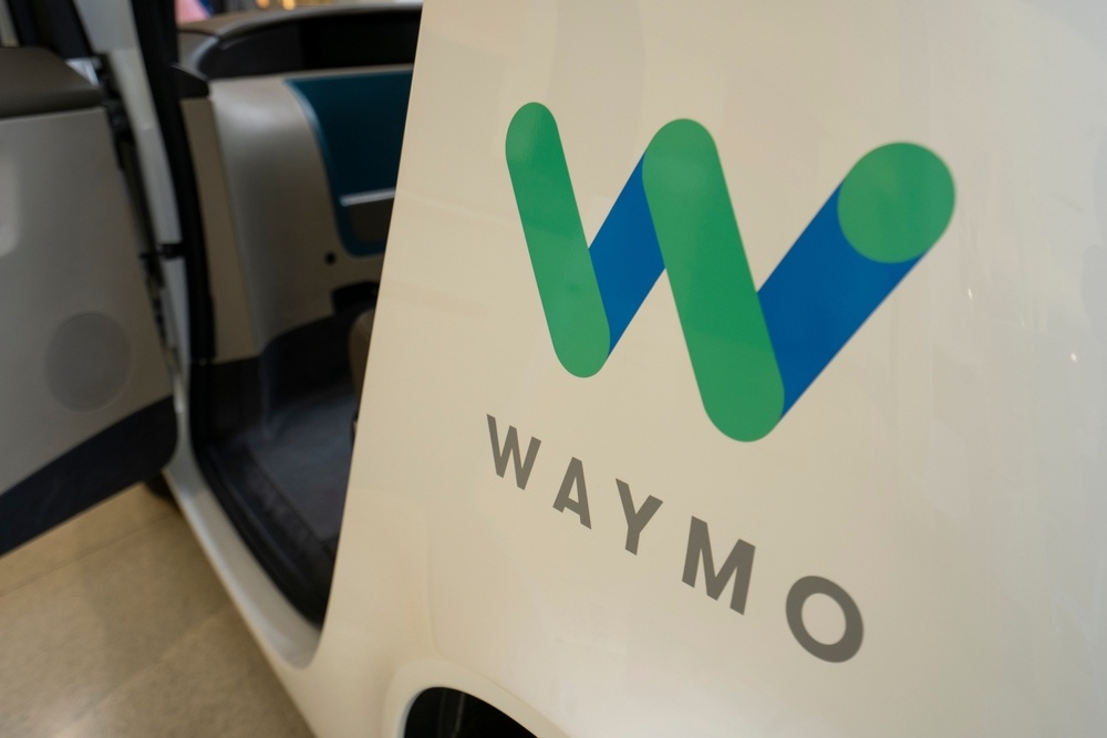 【美股焦點】挑戰全球最複雜城市！Waymo如何把自駕夢開進紐約？