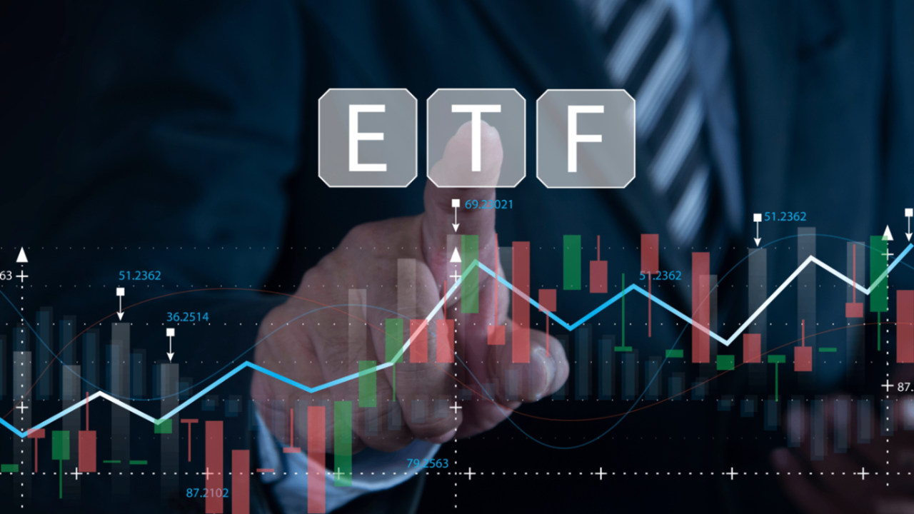 AI + 配息 能共存?這幾檔科技ETF,成長+配息一次滿足