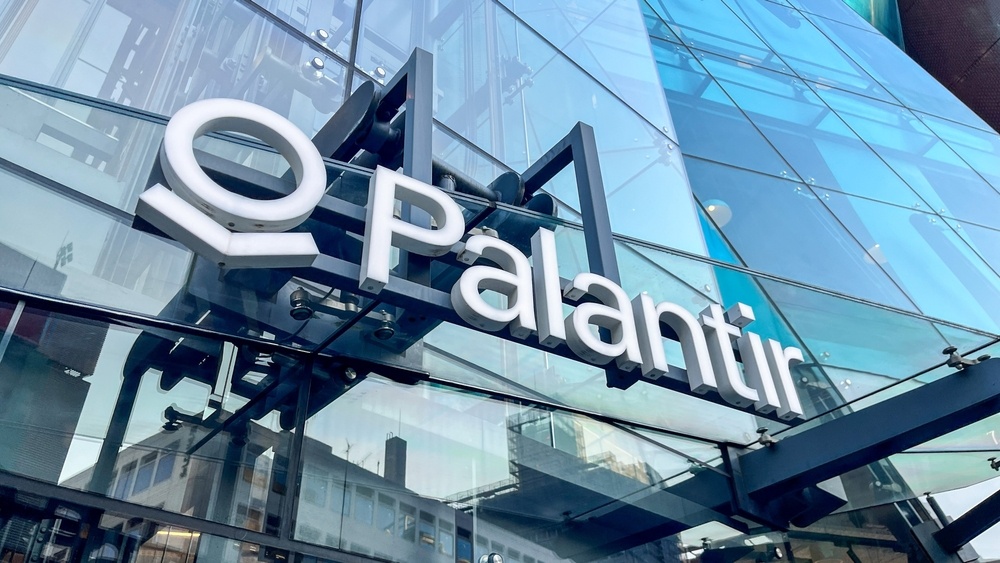 【美股焦點】攜手 Accenture 推進 AI 應用，Palantir 能否繼續撐起高估值？