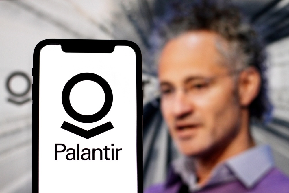 【美股研究報告】Palantir 25Q2財報無懈可擊,AI軟體霸主實至名歸!