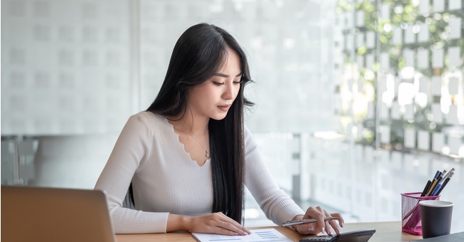 當沖慘賠百萬後,靠 1 招逆轉人生!鐵蛋每月擁 3.3 萬被動收入!