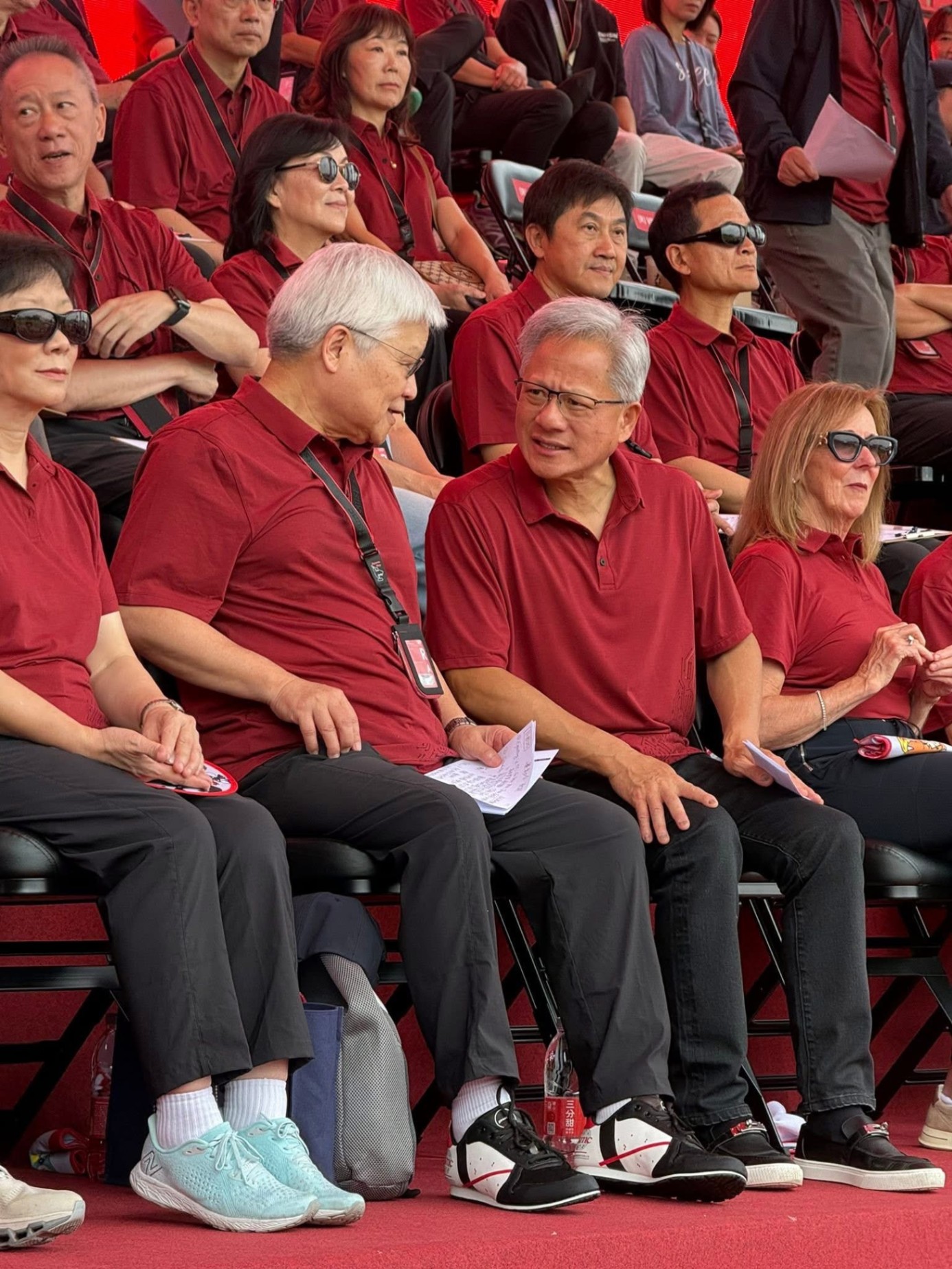 「台積電鞋」原來是MIT！7年前的那場提案故事曝光　現在買得到嗎？魏哲家透露開賣時間