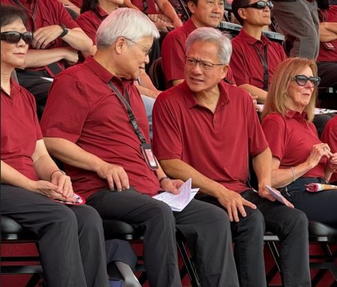 魏哲家、黃仁勳台積電運動會背後大轉折 明年將建12座新廠!專家端出數據:這1年台積淨利有很大變化