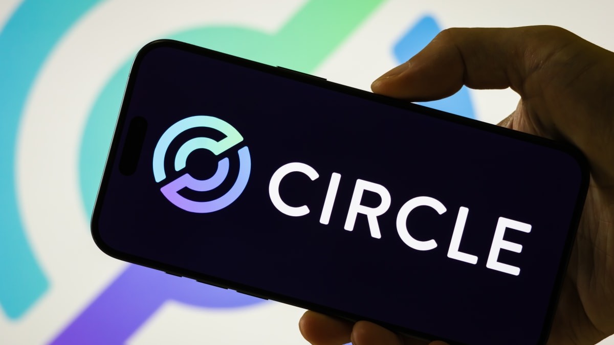 【美股焦點】Circle 25Q3 財報亮眼,但股價反而慘跌12%?