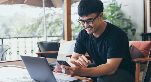 3 檔 ETF 過上樂活人生！顏竹軒從月薪 24K 翻身，創造 13％ 年化報酬！