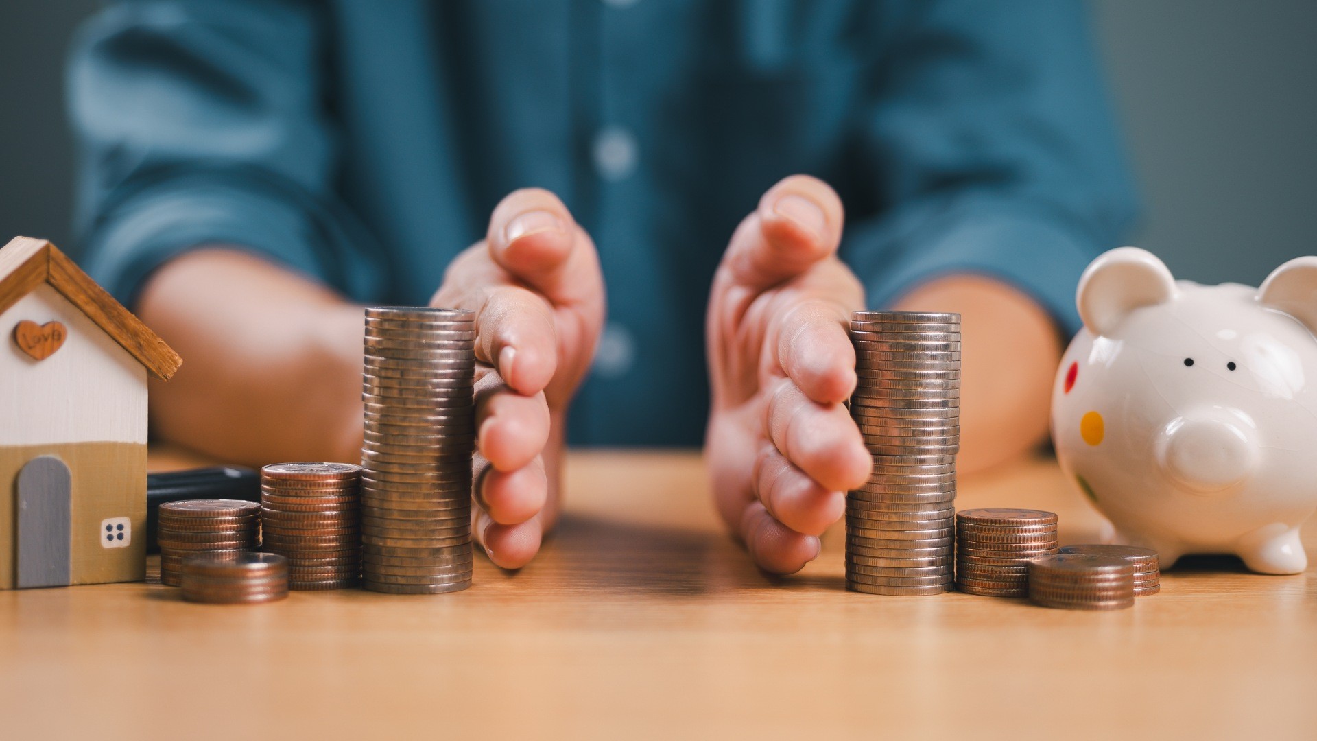 存到一桶金 該買房還是投資？房價飆漲讓年輕人「FOMO」！ 