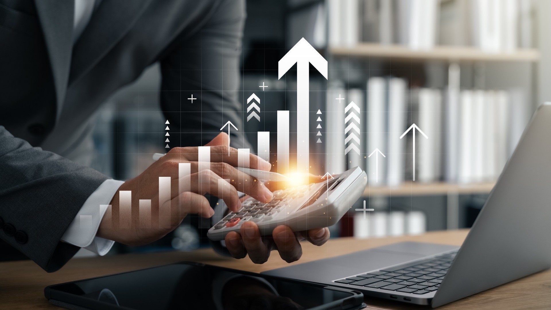 年底作帳行情再起？AI基建持續擴張 推動這2檔集團股強勢吸金！