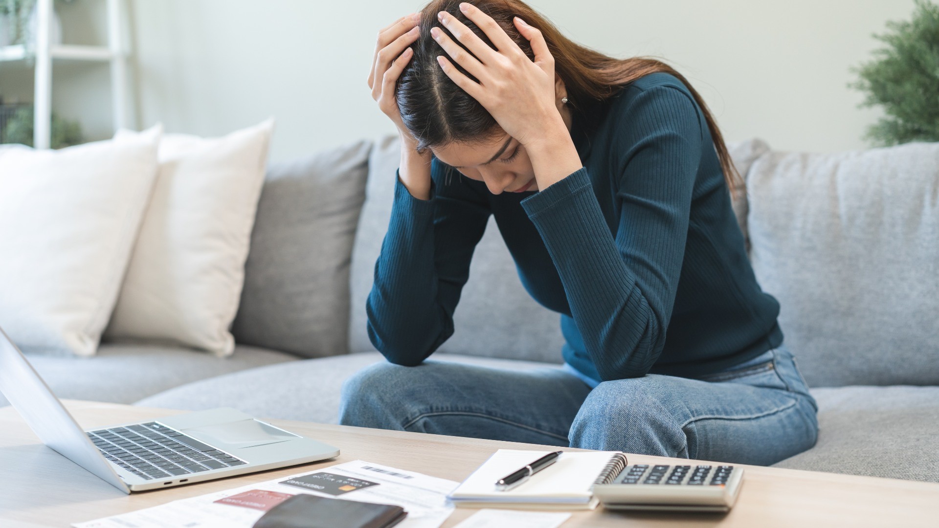 低薪、高房價還有孝親費...奉養父母成沈重課題　當愛與責任界線越模糊：擺脫財務枷鎖第一步「量力而為」