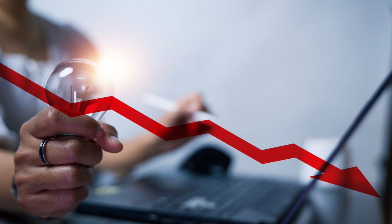 複製頂尖企業SOP,業績不增反減?商業殘酷真相:模仿者的墓碑永遠比創新者的更多