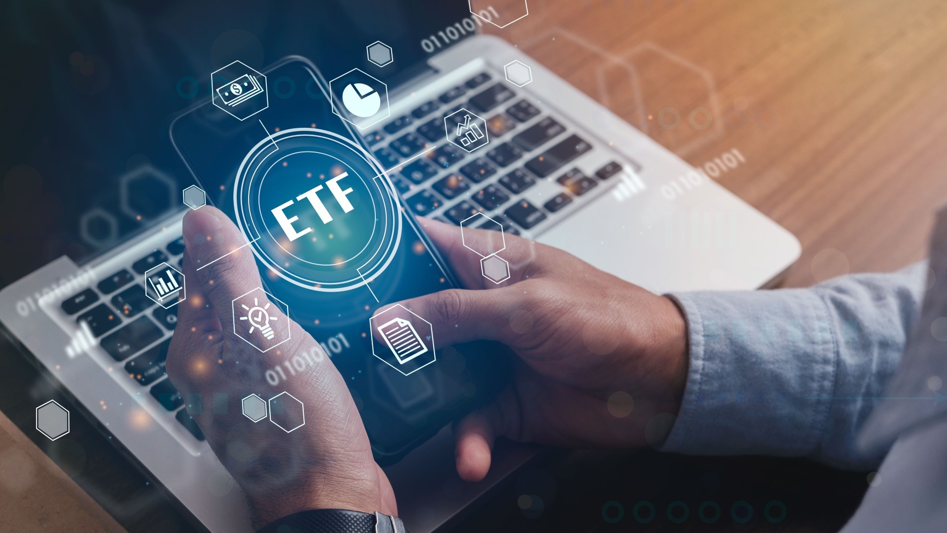 退休不一定要靠高股息！高股息ETF vs 股債五五 6年竟差457萬？