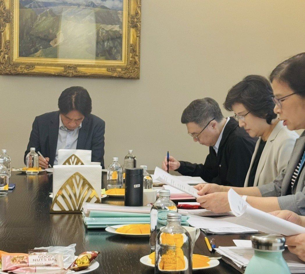 台美關稅差點一度回到32％！賴清德專訪親揭「9個月攻防戰」　台灣產業界「幫一把」成關鍵支持