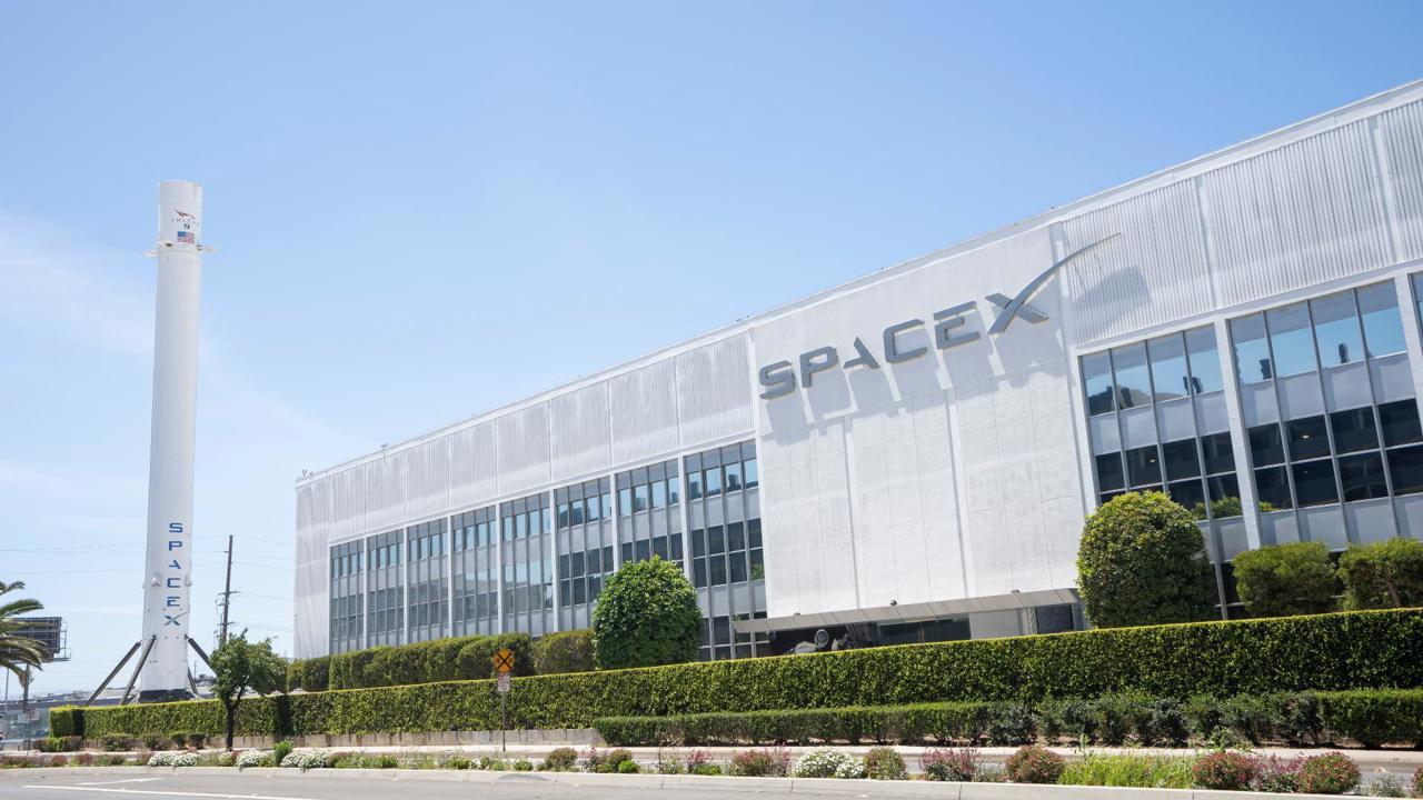史上最強 IPO來襲!SpaceX 3大優勢建構兆元護城河,特斯拉估值受考驗?