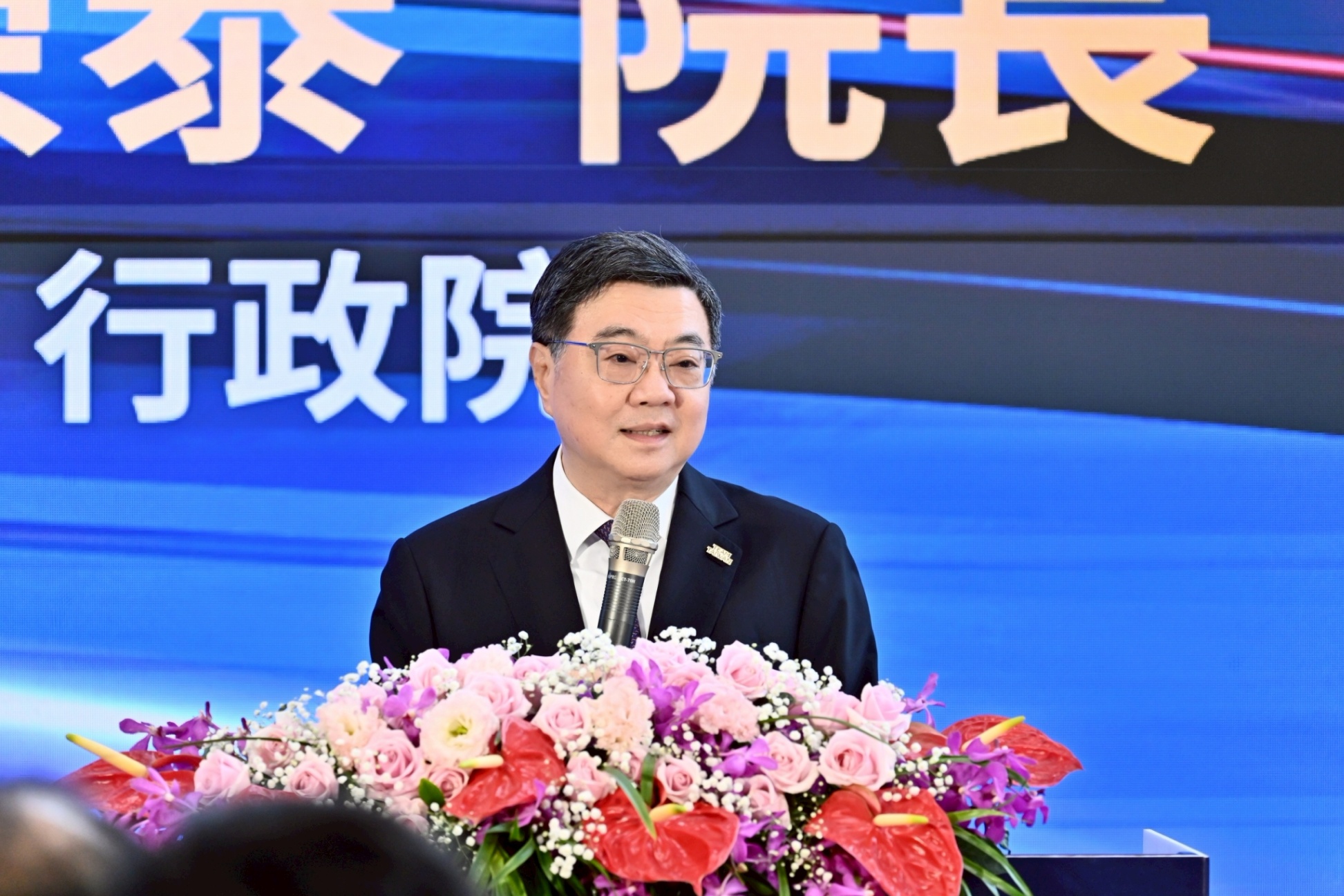 普發現金變化版要來了？「石油津貼」1萬元減輕民生通膨壓力　卓揆沒說死「反應」曝光