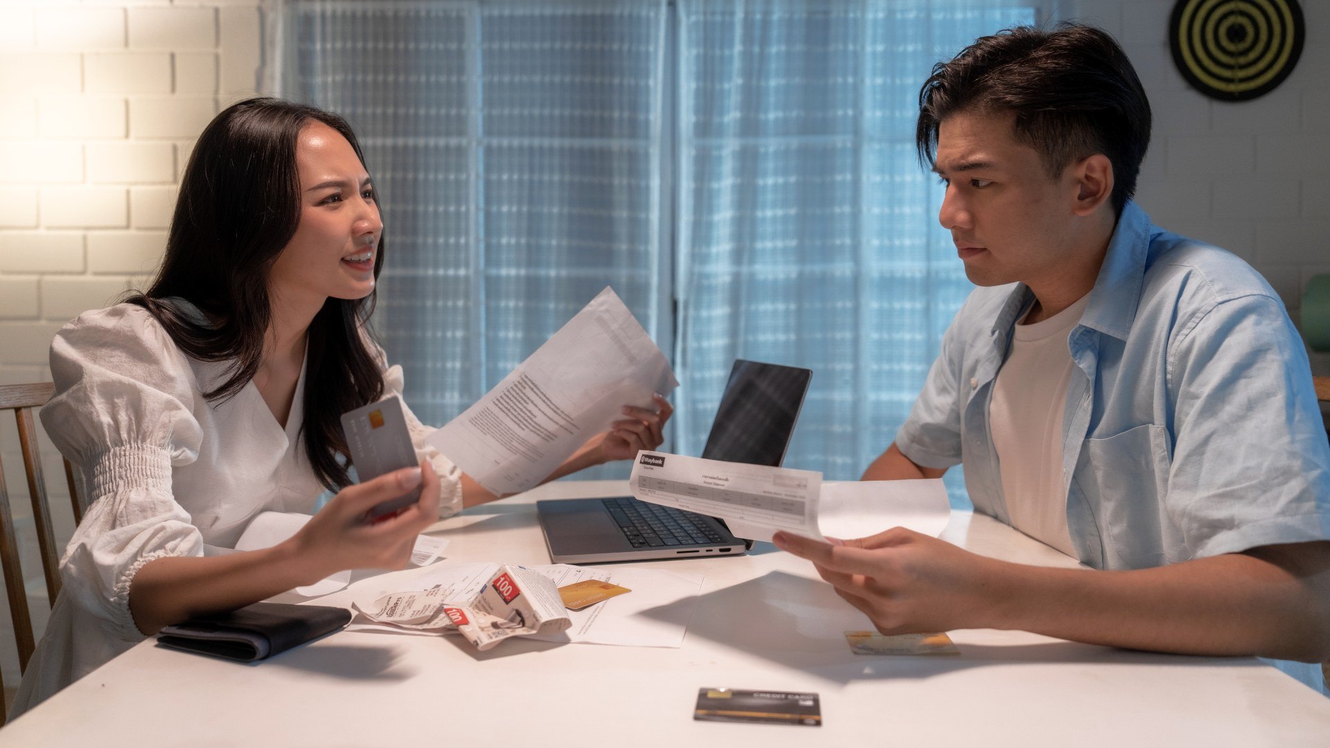 不想財務露白 分居夫妻報稅卡關？符合4種情況 可合法各自申報所得稅！