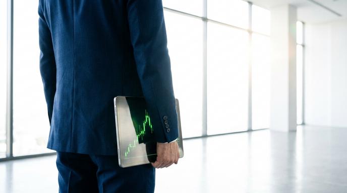 【即時新聞】企業獲利迎爆發！匯豐最新調升標普500指數(SP500)目標至8100點，AI資本支出成關鍵