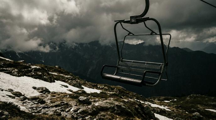 【即時新聞】Vail Resorts(MTN)最新財測!季票衰退改靠單次票,力拚8.6億美元獲利