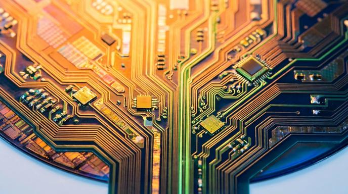 AI科技股強彈帶動台股收復季線走勢圖